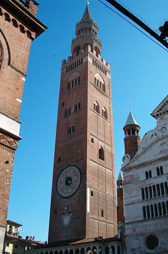 Cosa-Vedere-a-Cremona-Torrazzo.jpg